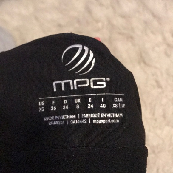 Sports bra - Picture 3 of 3